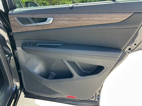 New 2026 Volkswagen Atlas SEL image 43