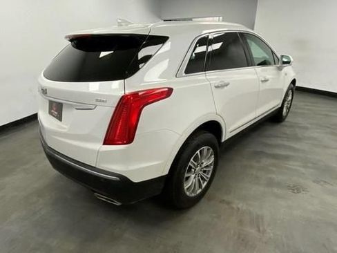 Used 2018 Cadillac XT5 Luxury w/ Driver Awareness Package AWD/4WD image 7