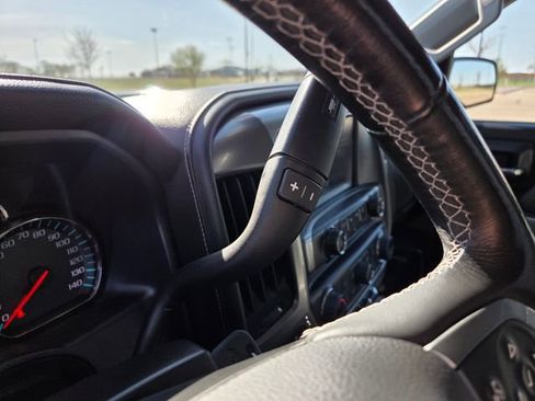 Used 2018 Chevrolet Silverado 1500 LTZ Z71 w/ Centennial Edition image 19