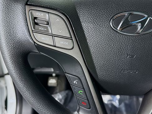 Used 2017 Hyundai Santa Fe Sport image 14