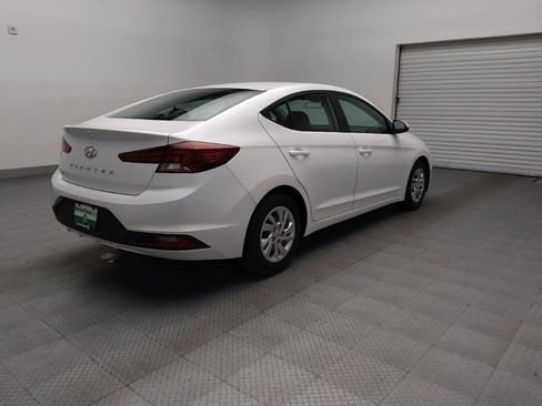 Used 2019 Hyundai Elantra SE w/ Cargo Package image 9