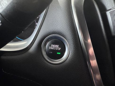 Certified 2023 Chevrolet Traverse LT image 20