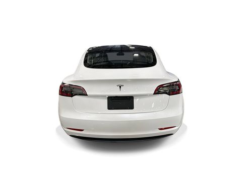 Certified 2023 Tesla Model 3 Standard Range RWD image 5