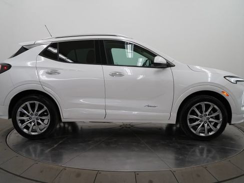 Used 2024 Buick Encore GX Avenir w/ Avenir Convenience Package AWD/4WD image 8