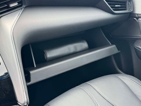 Used 2023 Acura TLX w/ Technology Package FWD image 32