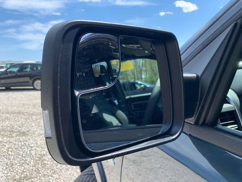 Used 2026 RAM 1500 Big Horn AWD/4WD image 7
