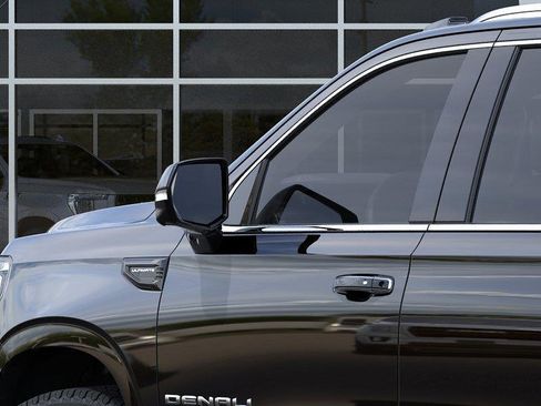 New 2026 GMC Yukon XL Denali Ultimate AWD/4WD image 12