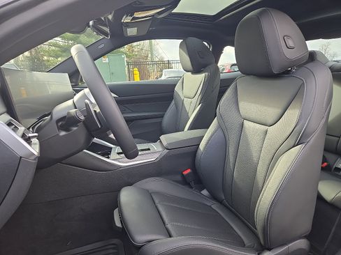 Certified 2025 BMW 440i xDrive Coupe w/ Premium Package image 14