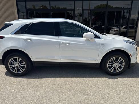 Used 2023 Cadillac XT5 Premium Luxury AWD/4WD image 15