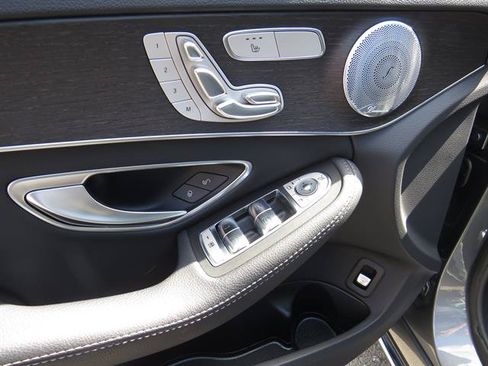 Used 2019 Mercedes-Benz C 300 4MATIC Sedan image 9