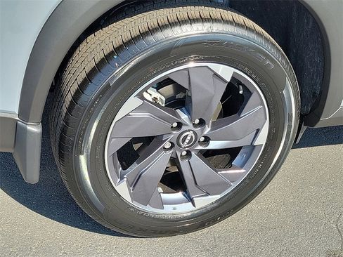 New 2026 Nissan Rogue SV image 3