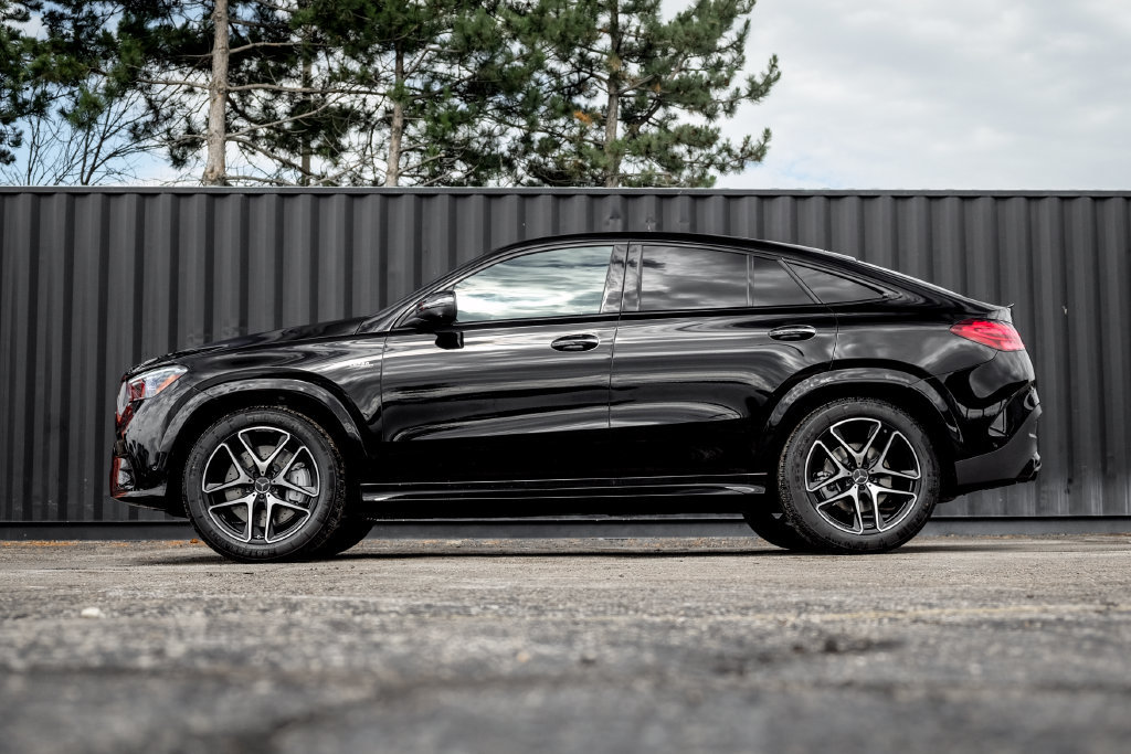 New 2026 Mercedes-Benz GLE 53 AMG 4MATIC Coupe image 3