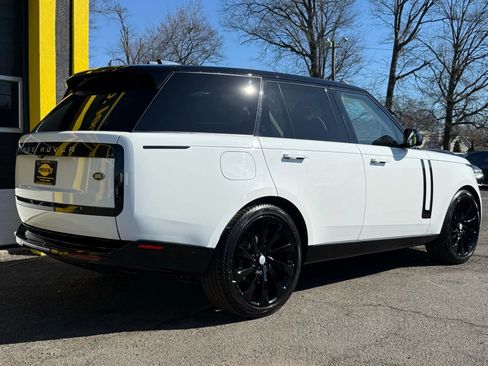 Used 2023 Land Rover Range Rover SE image 6