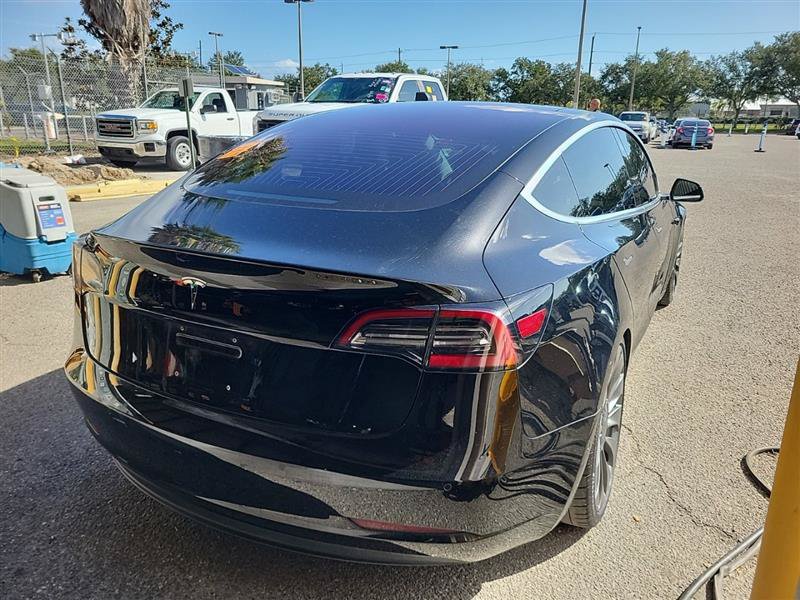 Used 2018 Tesla Model 3 Long Range RWD image 5