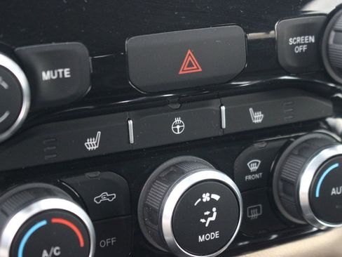 Used 2022 RAM 2500 Laramie image 32