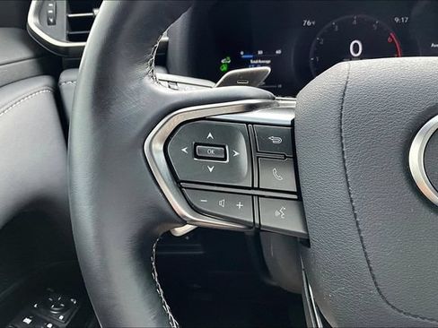 Used 2025 Lexus LX 700h Overtrail AWD/4WD image 11
