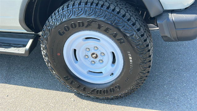 New 2026 Ford Bronco Heritage Edition AWD/4WD image 6