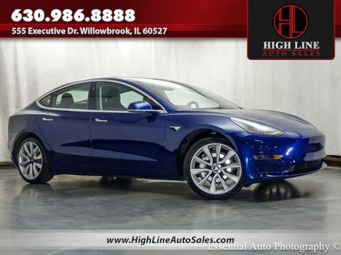 Used 2018 Tesla Model 3 Long Range RWD image 1