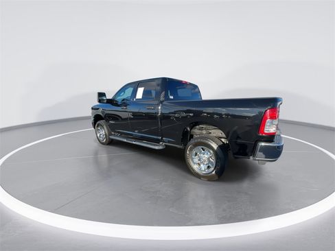 Used 2024 RAM 2500 Big Horn w/ Bed Utility Group image 6