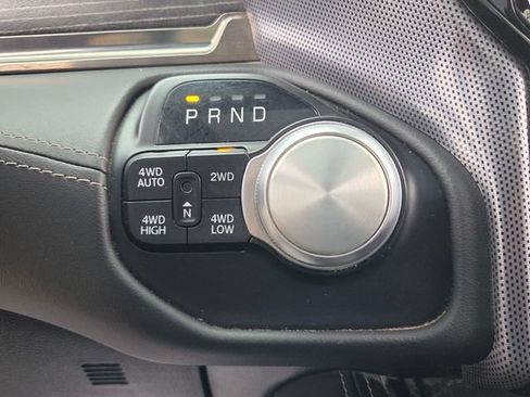 Used 2021 RAM 1500 Limited AWD/4WD image 19