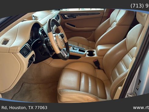 Used 2015 Porsche Macan Turbo image 27