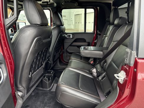 Certified 2022 Jeep Gladiator Mojave w/ LED Lighting Group image 34