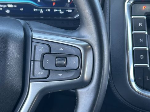 Certified 2024 Chevrolet Suburban LT RWD image 26