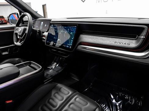 Used 2023 Rivian R1T Adventure image 16