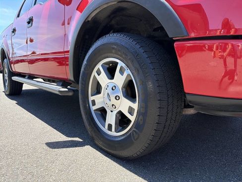 Used 2006 Ford F150 XLT AWD/4WD image 12