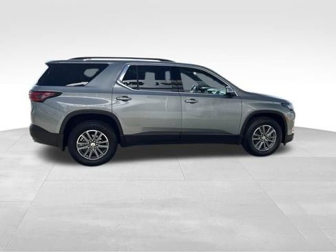 Used 2023 Chevrolet Traverse LT AWD/4WD image 8