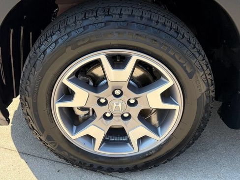 Used 2023 Honda Passport TrailSport image 5