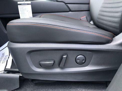 New 2026 Nissan Pathfinder Rock Creek w/ Rock Creek Premium Package AWD/4WD image 24