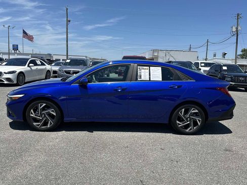 Certified 2024 Hyundai Elantra SEL w/ Convenience Package FWD image 6