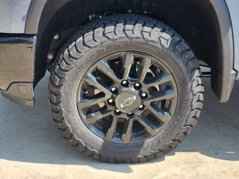 New 2026 Chevrolet Silverado 2500 LT w/ Trail Boss Package AWD/4WD image 18
