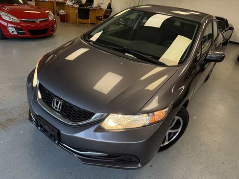 Used 2015 Honda Civic SE image 10