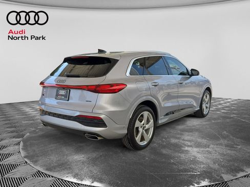 Used 2025 Audi Q5 Prestige AWD/4WD image 5