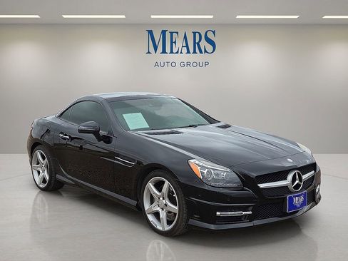 Used 2014 Mercedes-Benz SLK 250 image 7