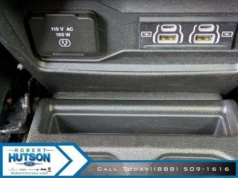 Used 2025 Jeep Grand Cherokee L Limited w/ Luxury Tech Group II AWD/4WD image 16