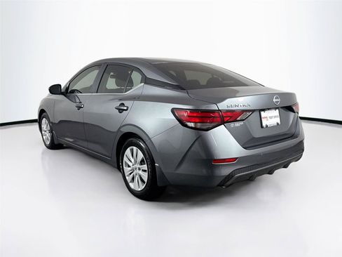 Used 2025 Nissan Sentra S FWD image 11