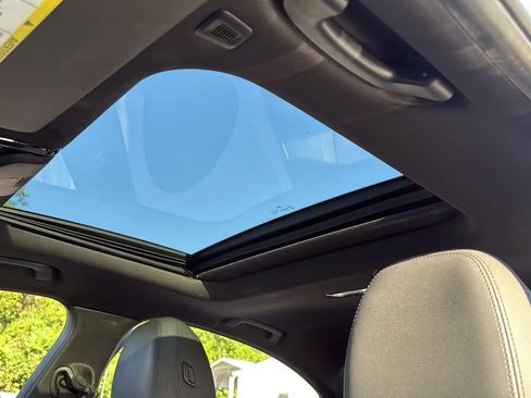 Used 2019 BMW 330i Sedan w/ Convenience Package RWD image 22