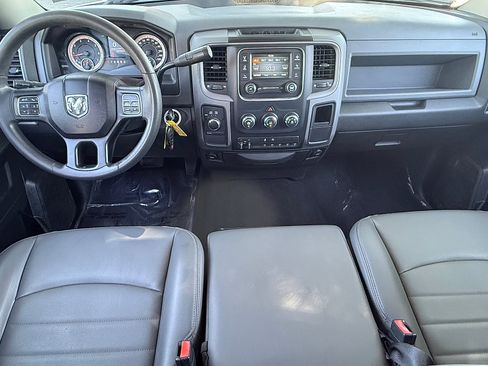 Used 2018 RAM 2500 Tradesman w/ Chrome Appearance Group AWD/4WD image 13