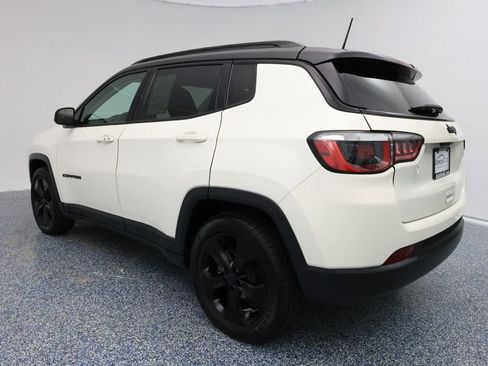 Used 2019 Jeep Compass Latitude image 5