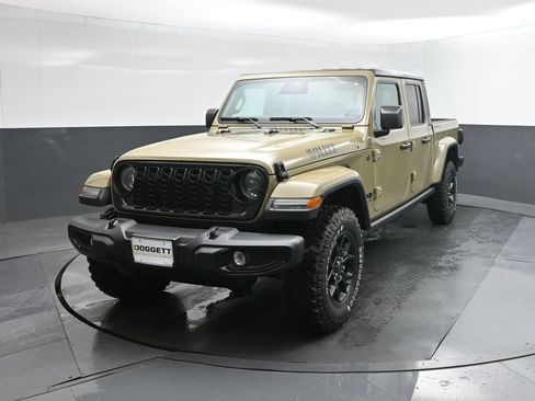 New 2026 Jeep Gladiator Sport AWD/4WD image 30