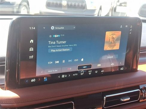 Used 2025 Lincoln Aviator Reserve w/ Jet Appearance Package image 16