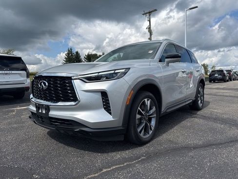 Used 2023 INFINITI QX60 Luxe image 7