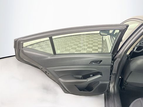 Used 2023 Nissan Altima 2.5 SV FWD image 25