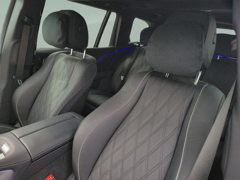 New 2026 Mercedes-Benz Maybach GLS 600 4MATIC image 16