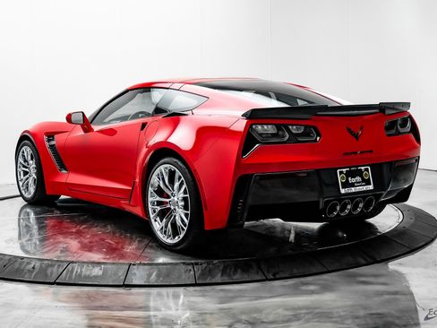 Used 2016 Chevrolet Corvette Z06 w/ 2LZ Preferred Equipment Group image 8