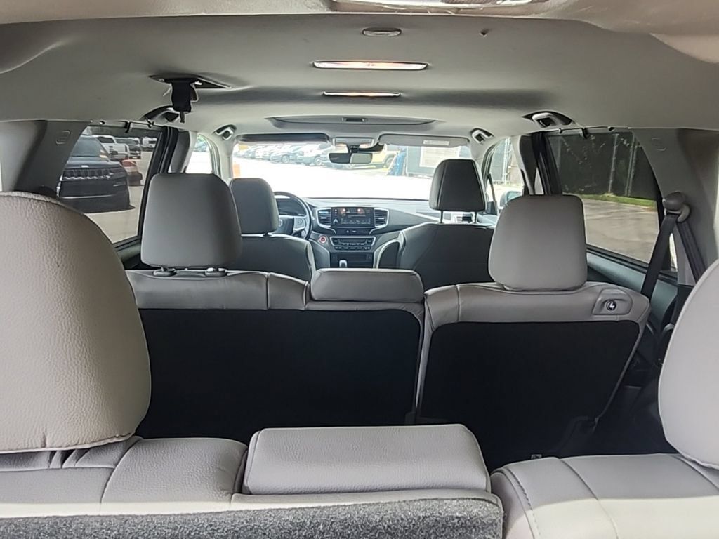 Used 2019 Honda Pilot EX-L image 32