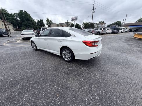 Used 2018 Honda Accord LX image 22